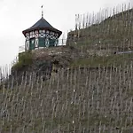 Hotel Weingut & Gaestehaus Schmitz-bergweiler 4*