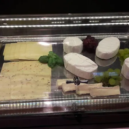 Hotel Weingut & Gaestehaus Schmitz-bergweiler