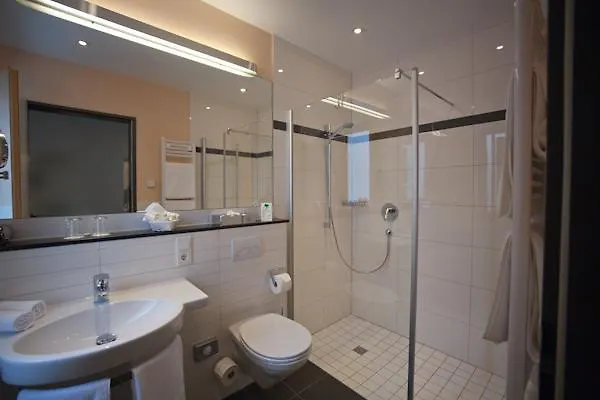 Weingut & Gaestehaus Schmitz-bergweiler Hotel 4*