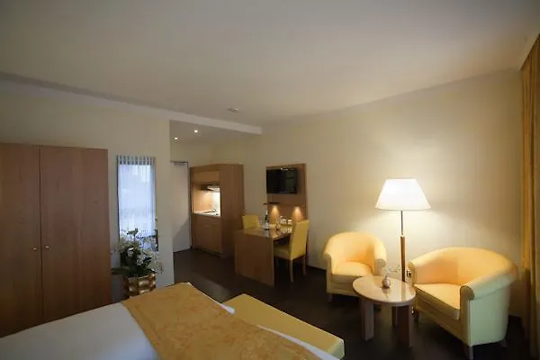 Weingut & Gaestehaus Schmitz-bergweiler Hotel