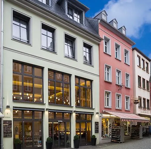 Weingut & Gaestehaus Schmitz-bergweiler 4*