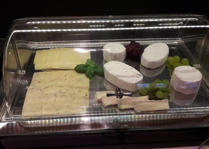 Hotel Weingut & Gaestehaus Schmitz-bergweiler